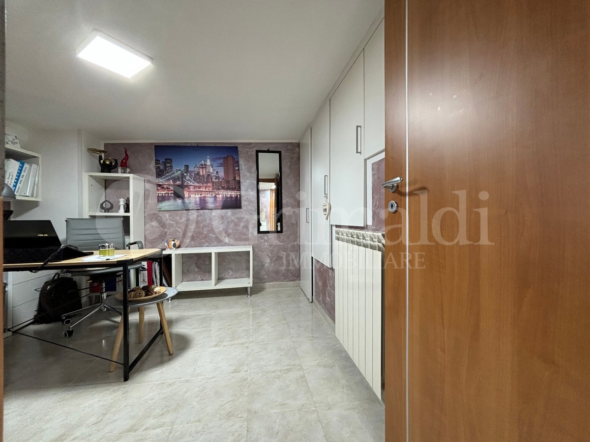 Foto 18 di 24 - Appartamento in vendita a Battipaglia