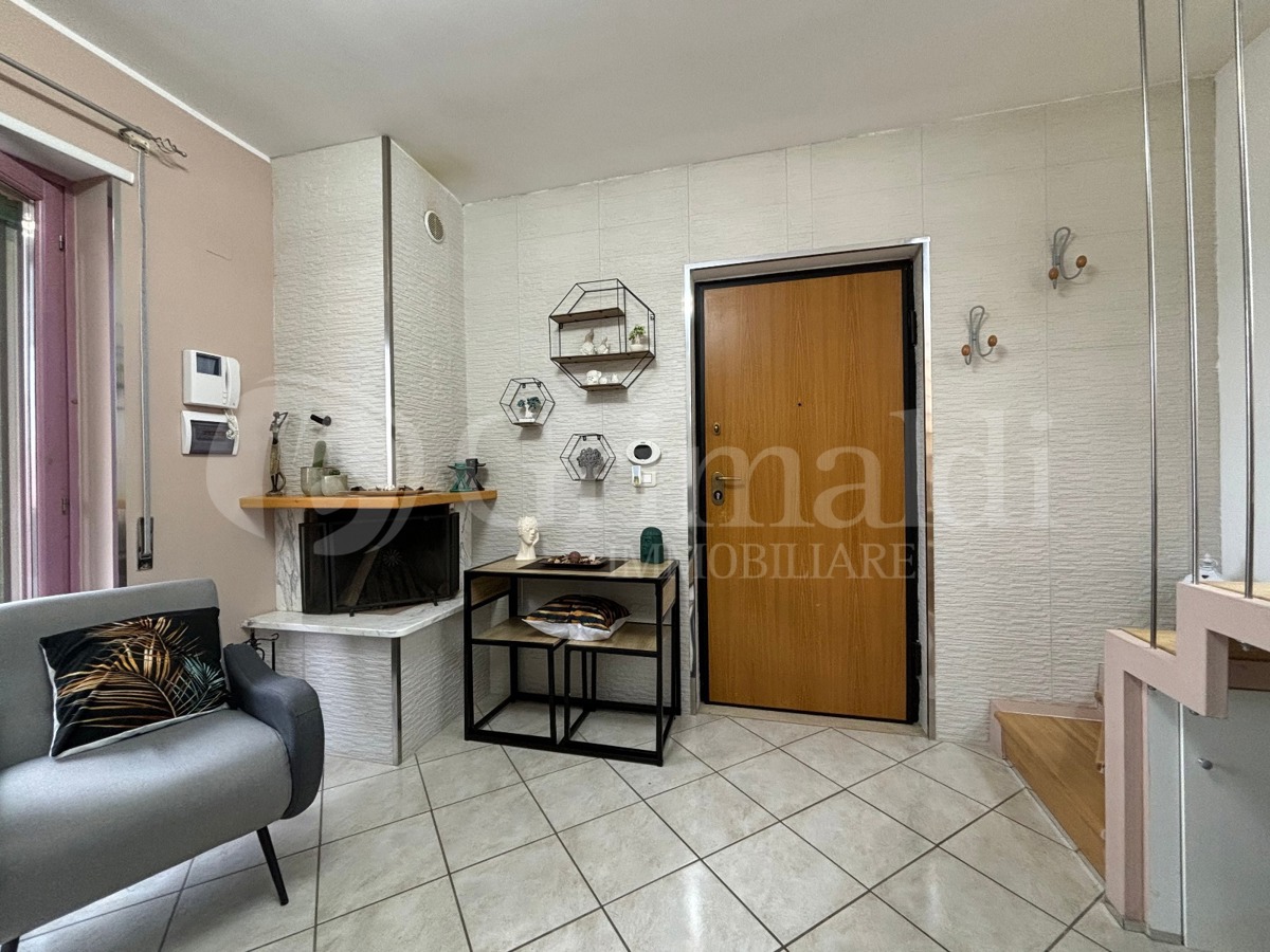 Foto 3 di 24 - Appartamento in vendita a Battipaglia