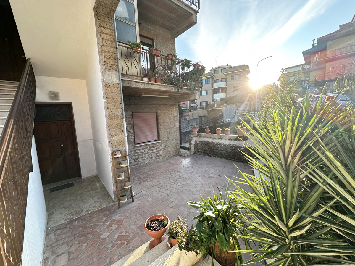 Foto 3 di 10 - Appartamento in vendita a Rignano Flaminio