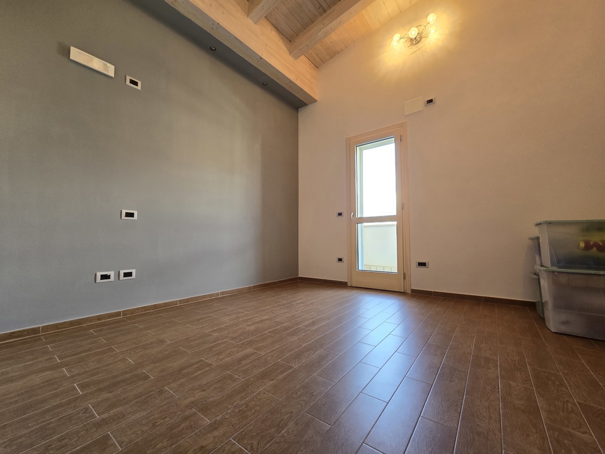 Foto 11 di 20 - Appartamento in vendita a L'Aquila