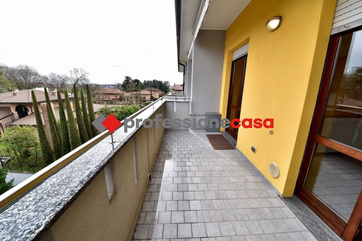 Foto 5 di 29 - Appartamento in vendita a Paderno Dugnano