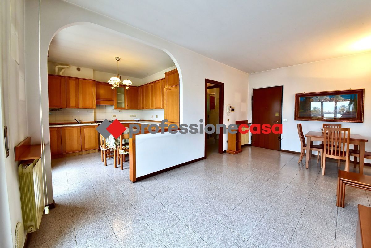 Foto 1 di 29 - Appartamento in vendita a Paderno Dugnano
