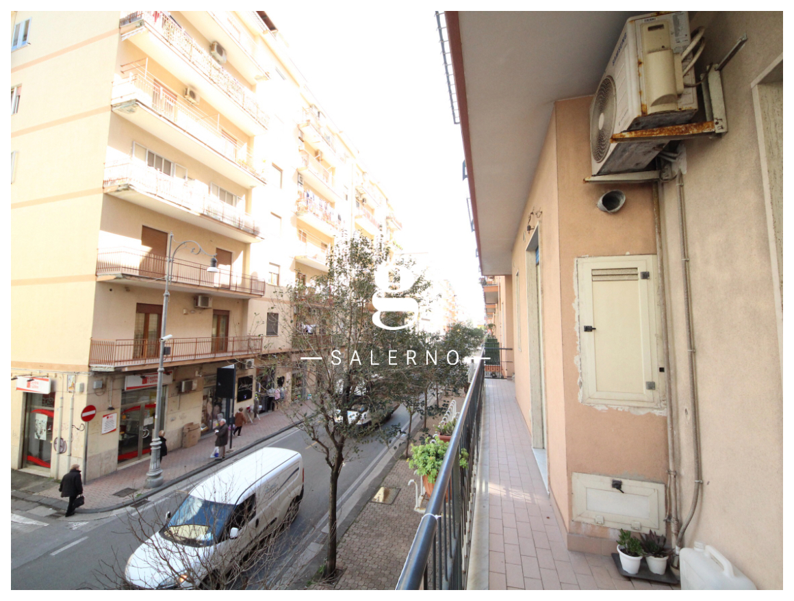 Foto 17 di 23 - Appartamento in vendita a Salerno