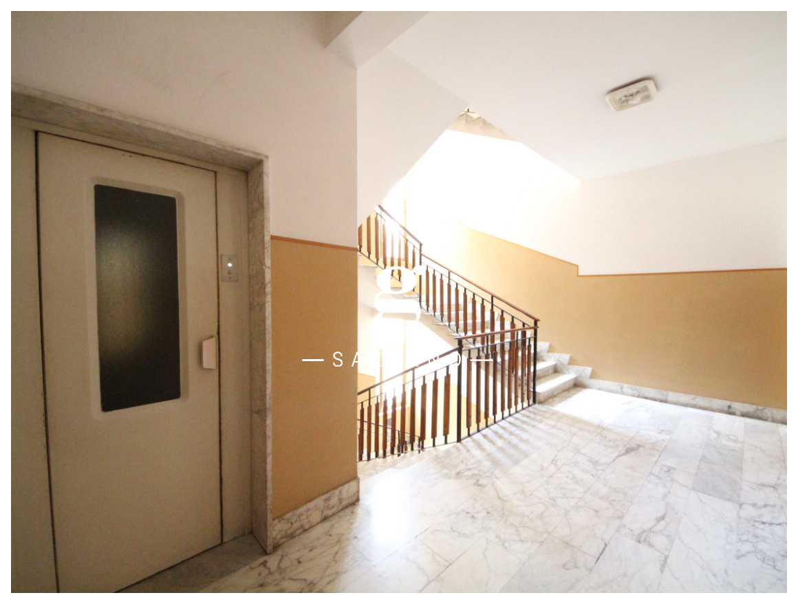 Foto 19 di 21 - Appartamento in vendita a Salerno
