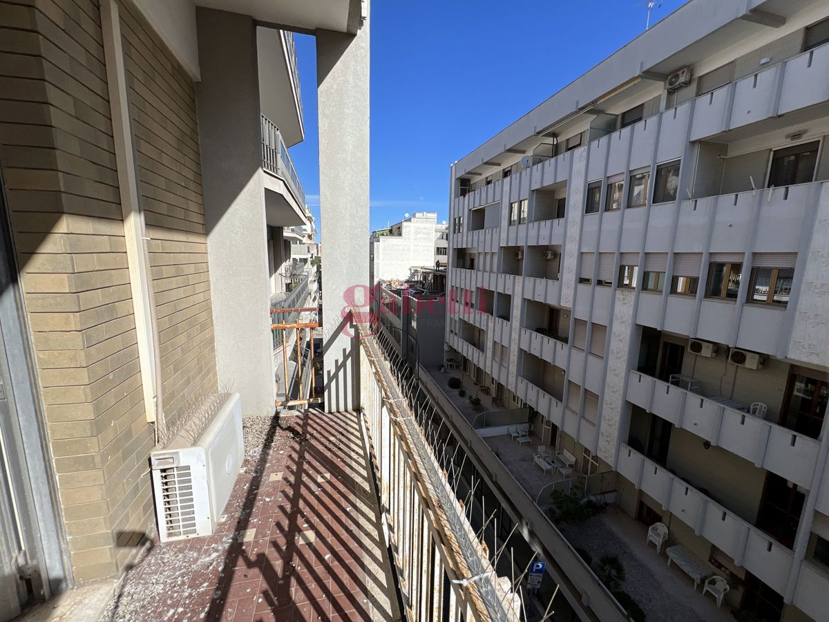 Foto 10 di 19 - Appartamento in vendita a Lecce