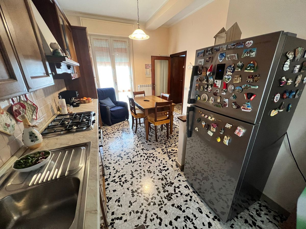 Foto 13 di 43 - Casa indipendente in vendita a Spoleto