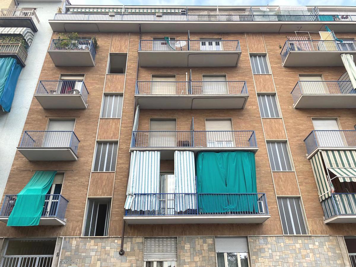 Foto 1 di 24 - Appartamento in vendita a Torino