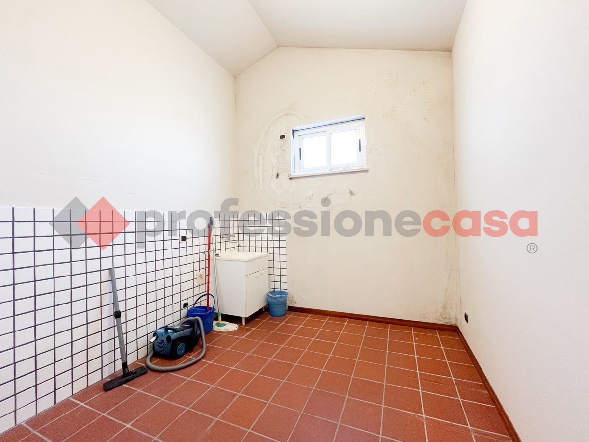 Foto 30 di 39 - Appartamento in vendita a Milazzo