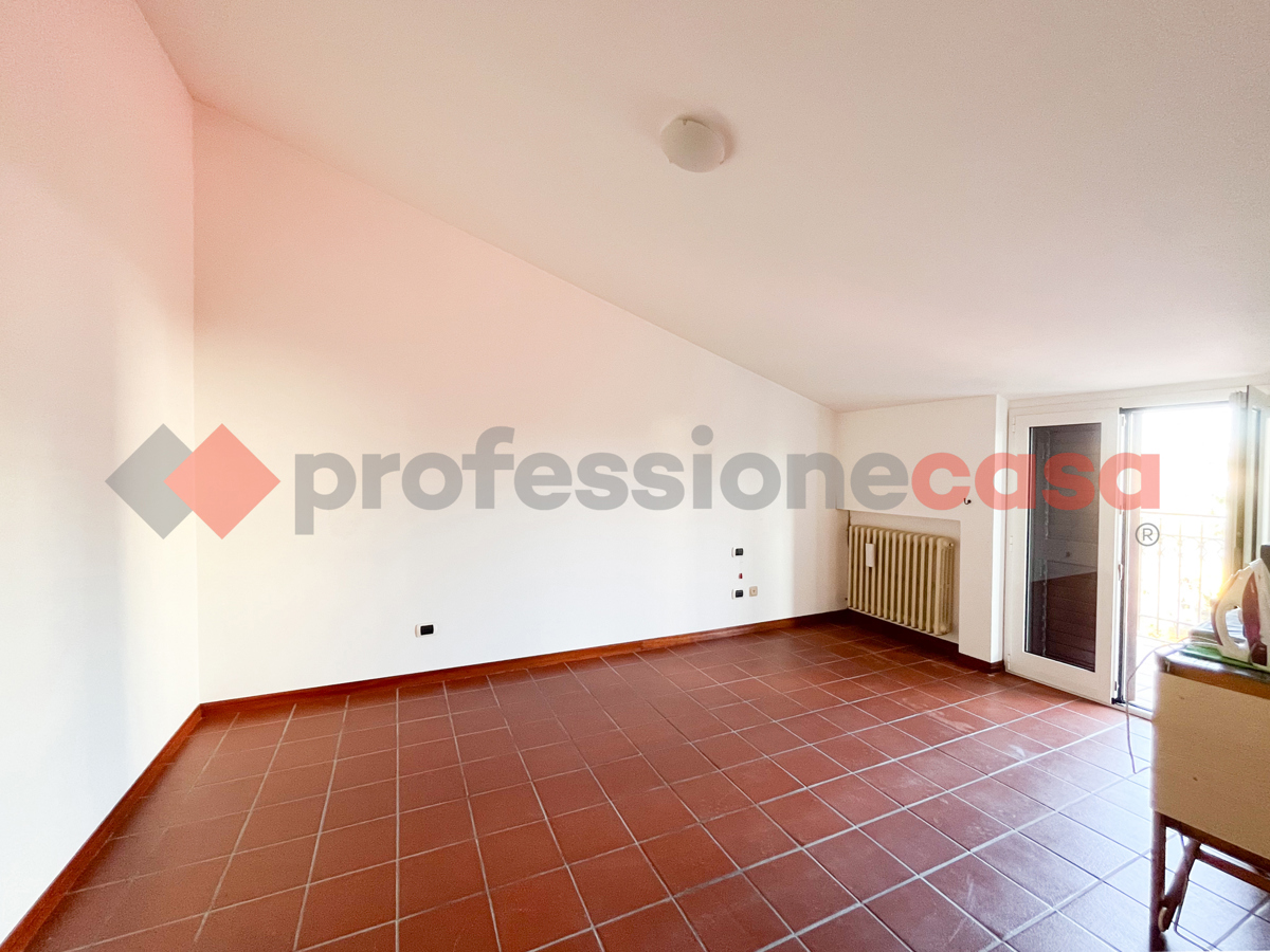 Foto 26 di 39 - Appartamento in vendita a Milazzo