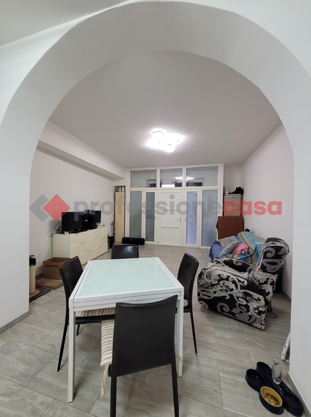 Foto 2 di 15 - Appartamento in vendita a Livorno