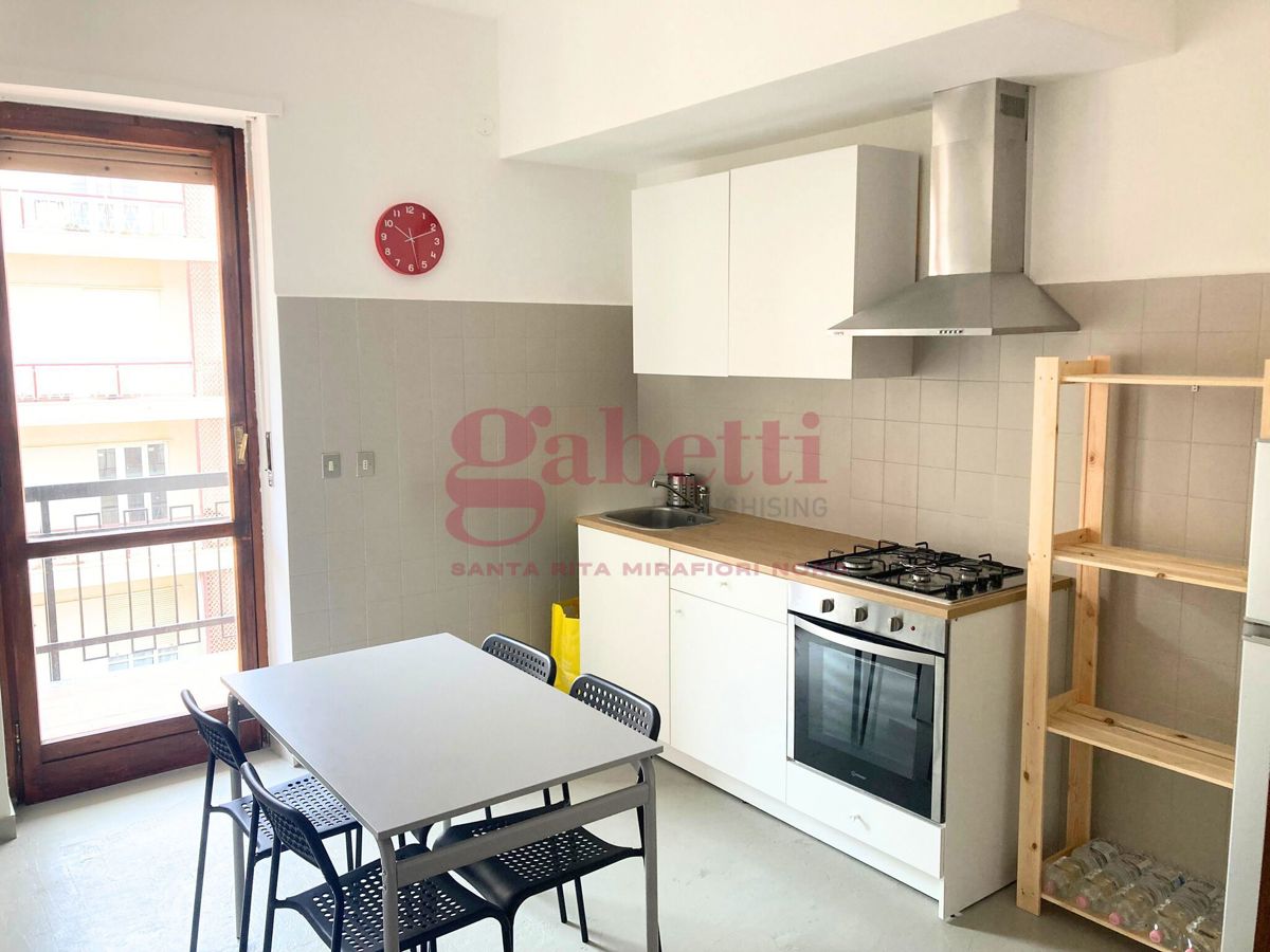 Foto 9 di 24 - Appartamento in vendita a Torino