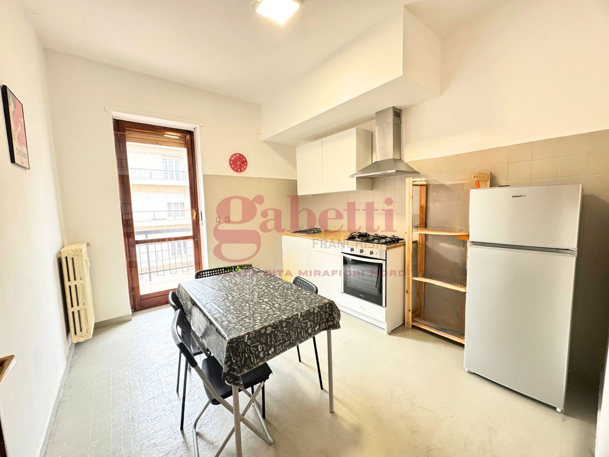 Foto 1 di 24 - Appartamento in vendita a Torino