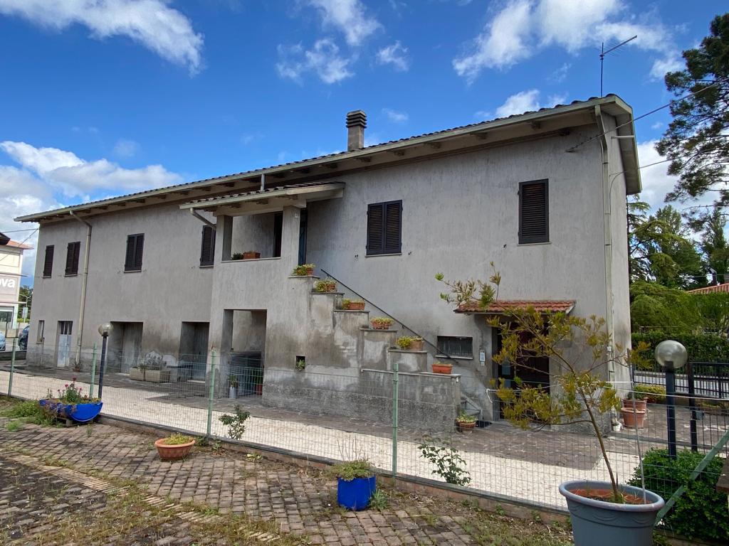 Foto 8 di 23 - Casa indipendente in vendita a Assisi