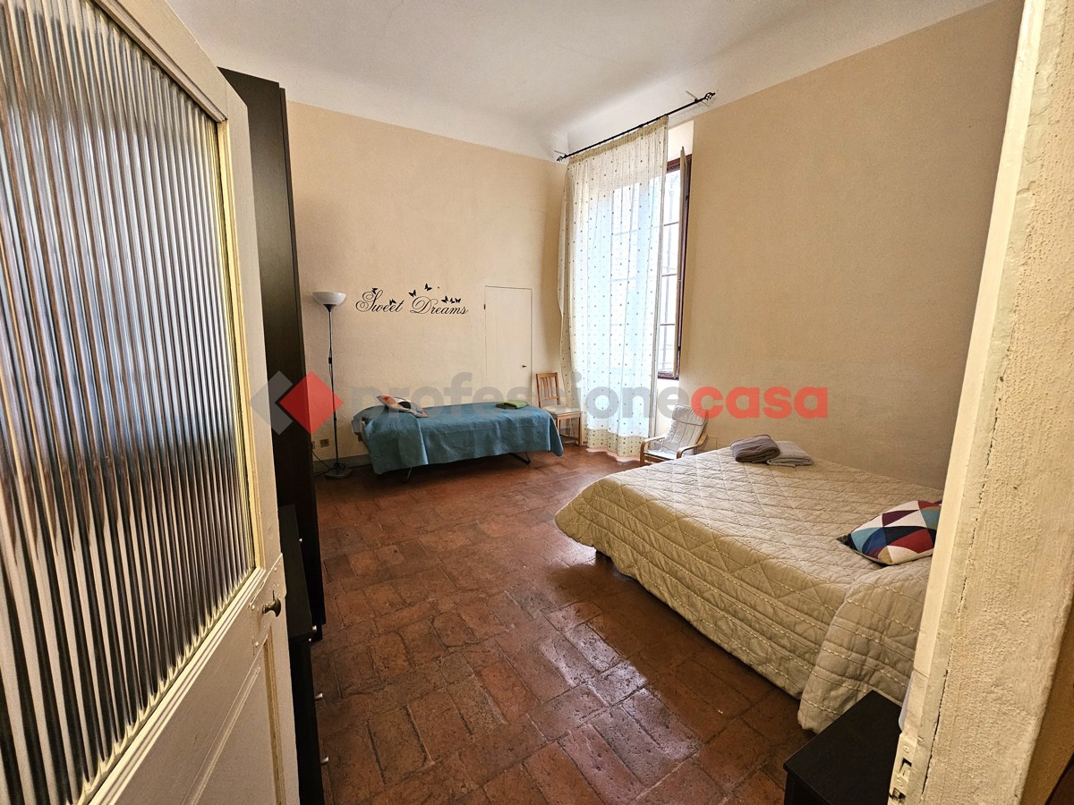 Foto 10 di 25 - Appartamento in affitto a Siena