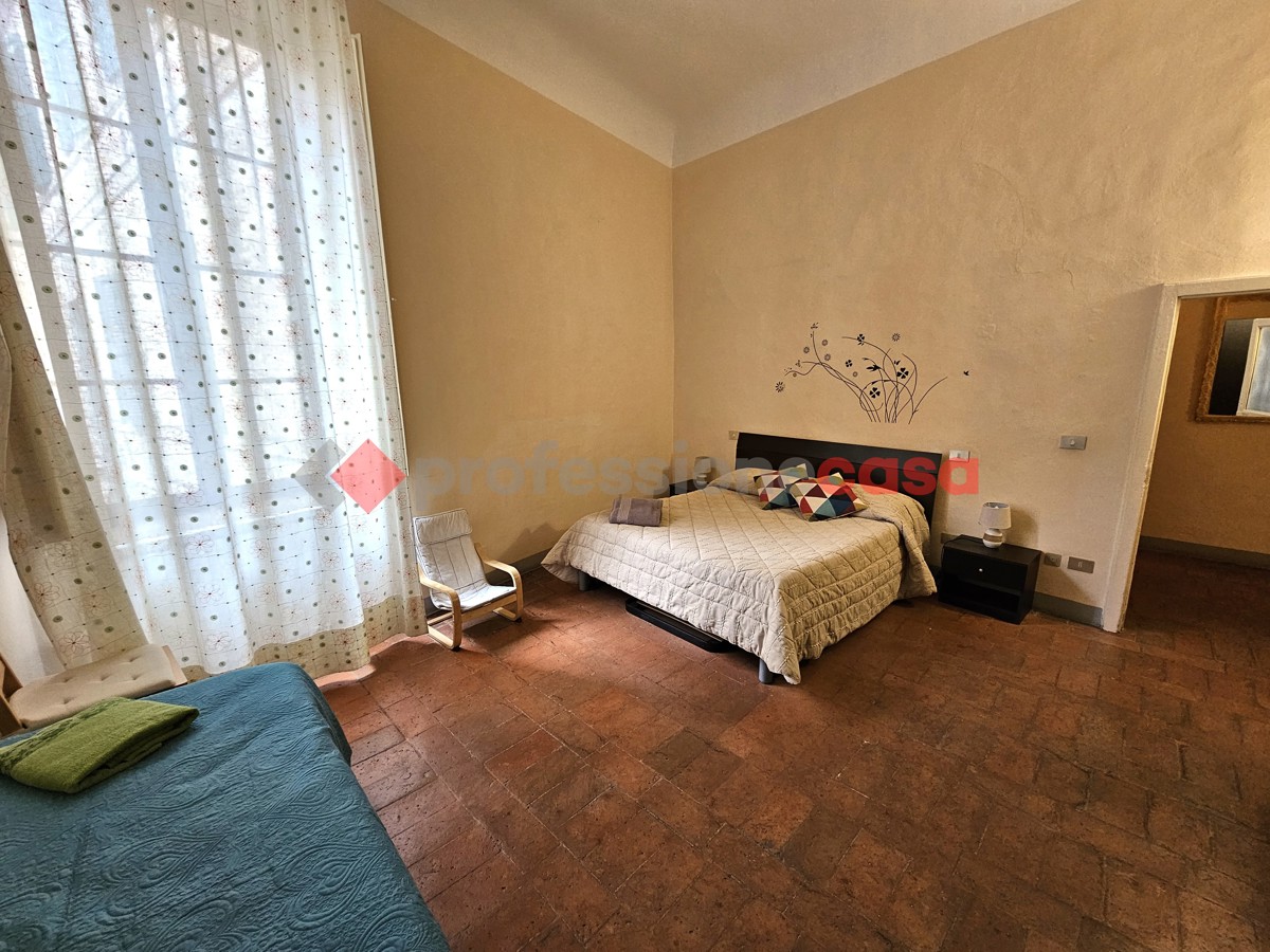 Foto 11 di 25 - Appartamento in affitto a Siena