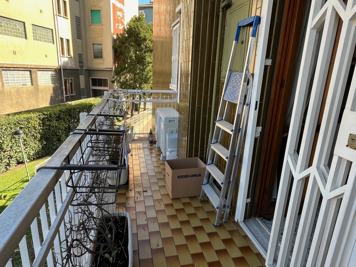 Foto 15 di 42 - Appartamento in vendita a Milano