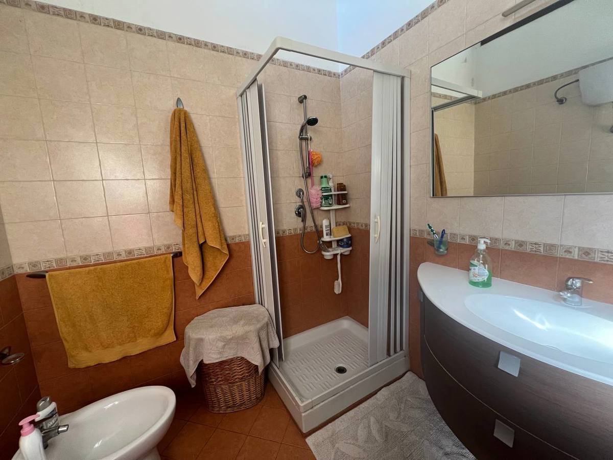 Foto 19 di 30 - Appartamento in vendita a Taranto