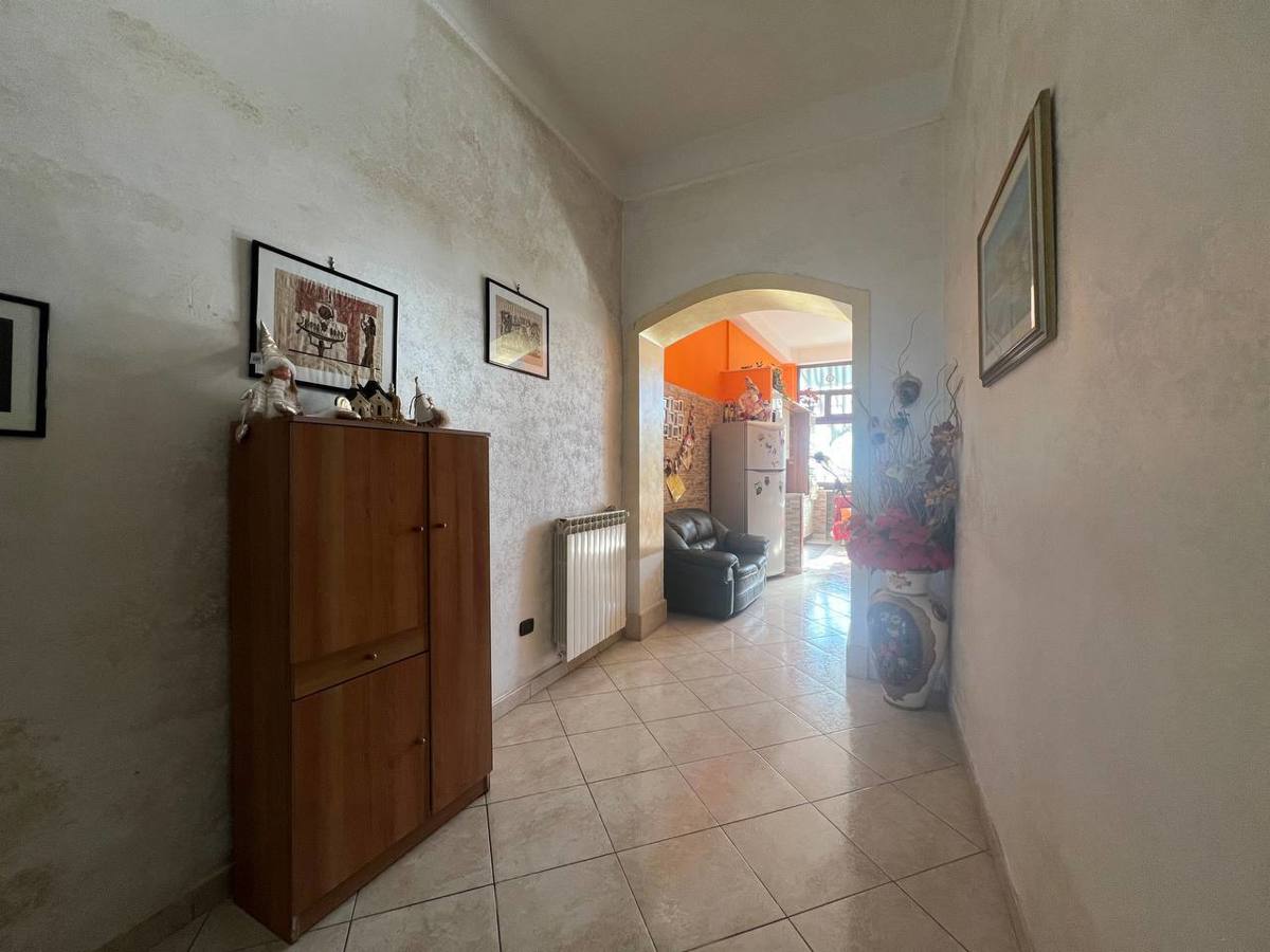 Foto 15 di 30 - Appartamento in vendita a Taranto