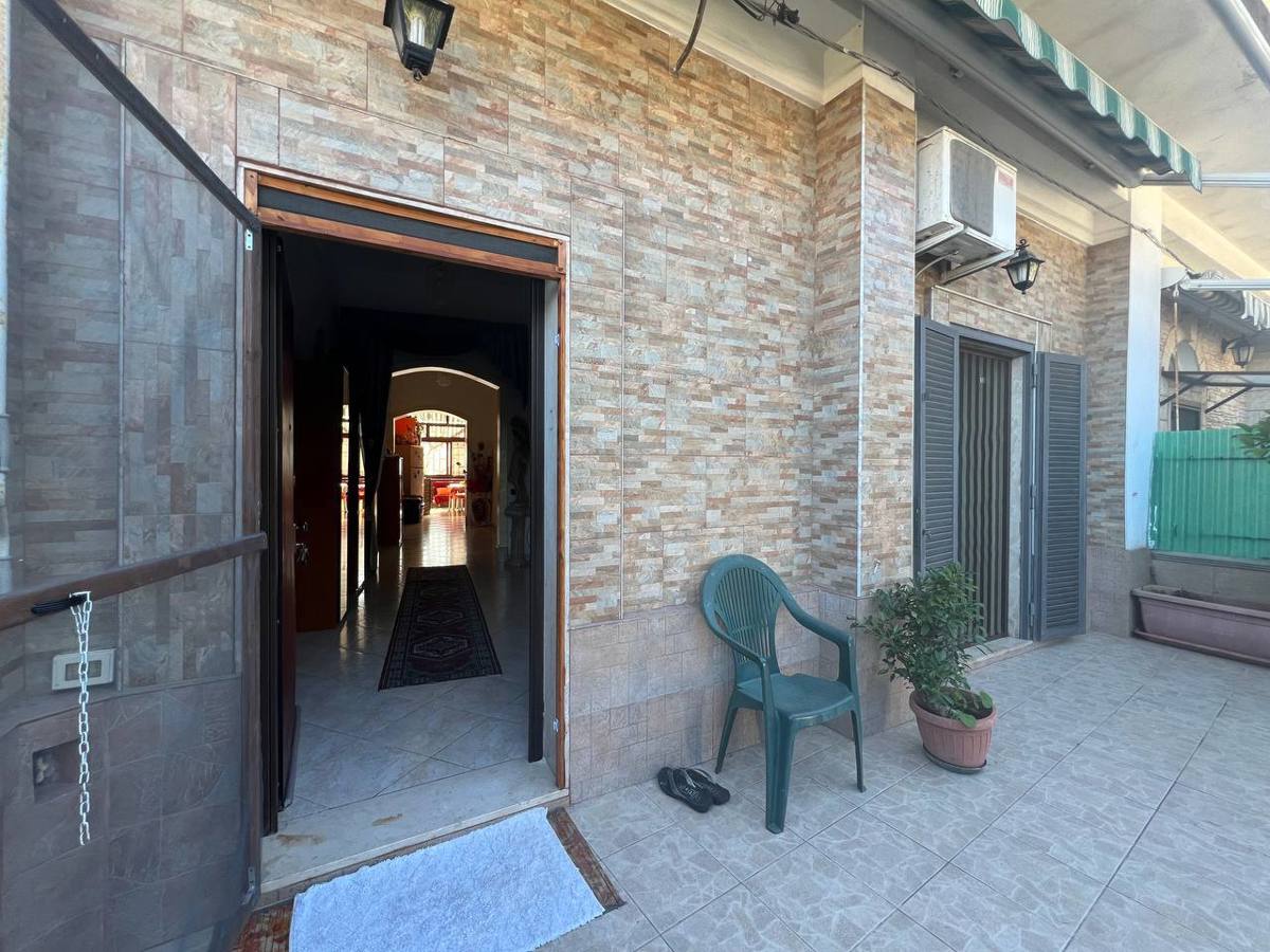 Foto 2 di 30 - Appartamento in vendita a Taranto