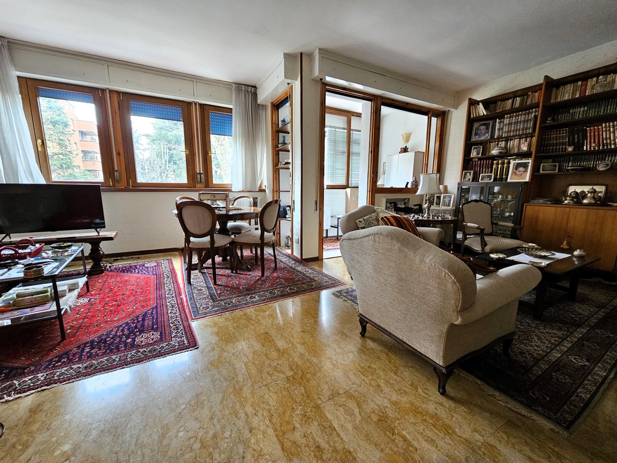 Foto 3 di 17 - Appartamento in vendita a Bologna
