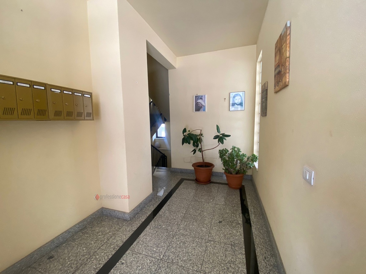 Foto 23 di 33 - Appartamento in vendita a Bari