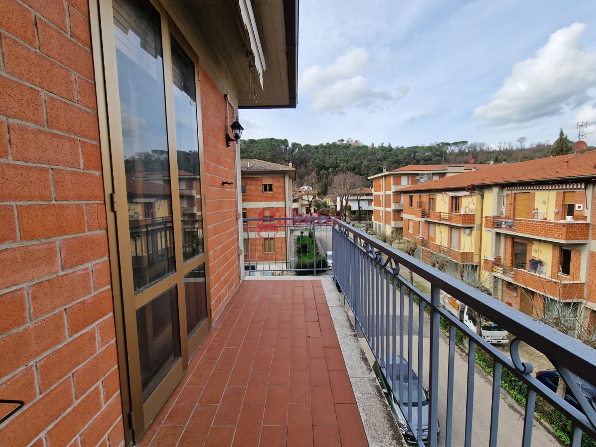 Foto 27 di 31 - Appartamento in vendita a Scarperia e San Piero