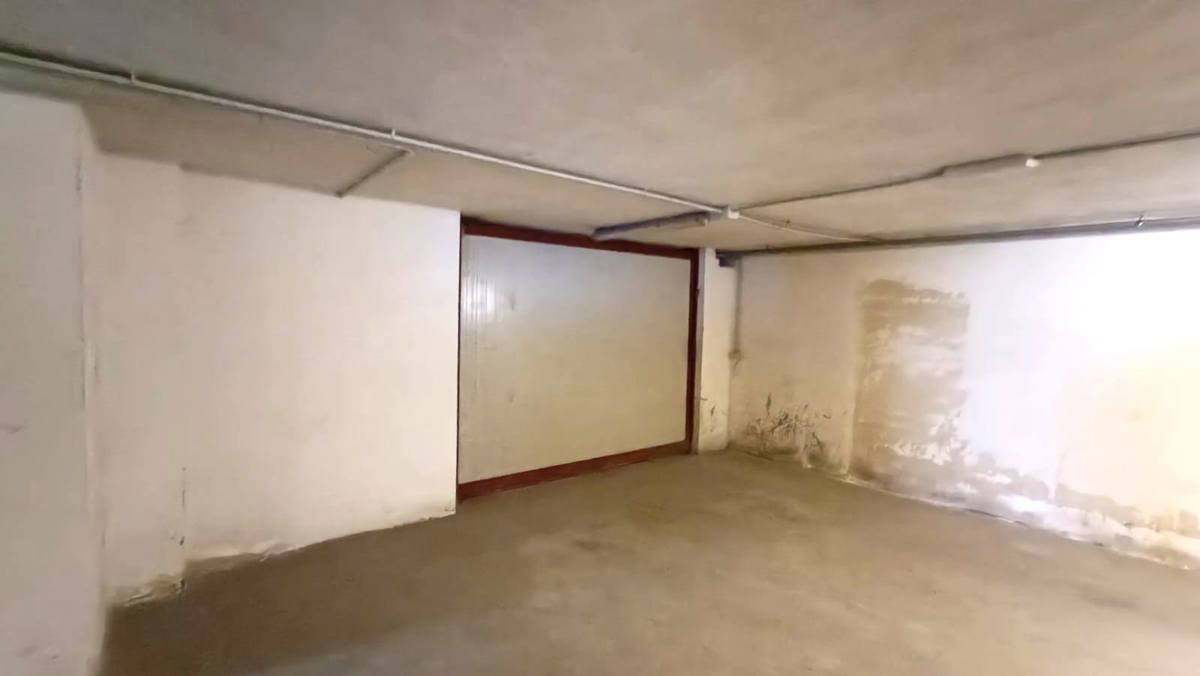 Foto 3 di 9 - Garage in vendita a Brusciano