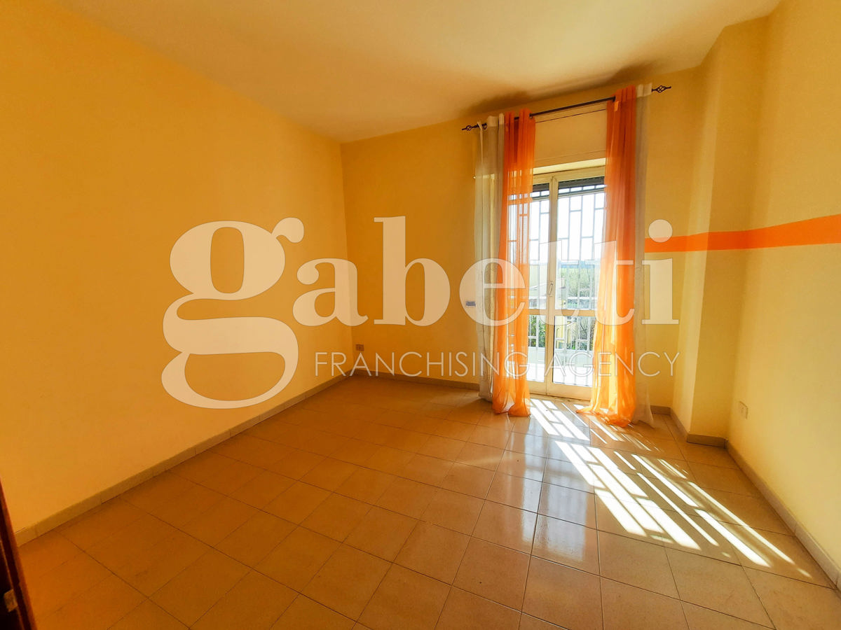 Foto 13 di 20 - Appartamento in vendita a Giugliano in Campania