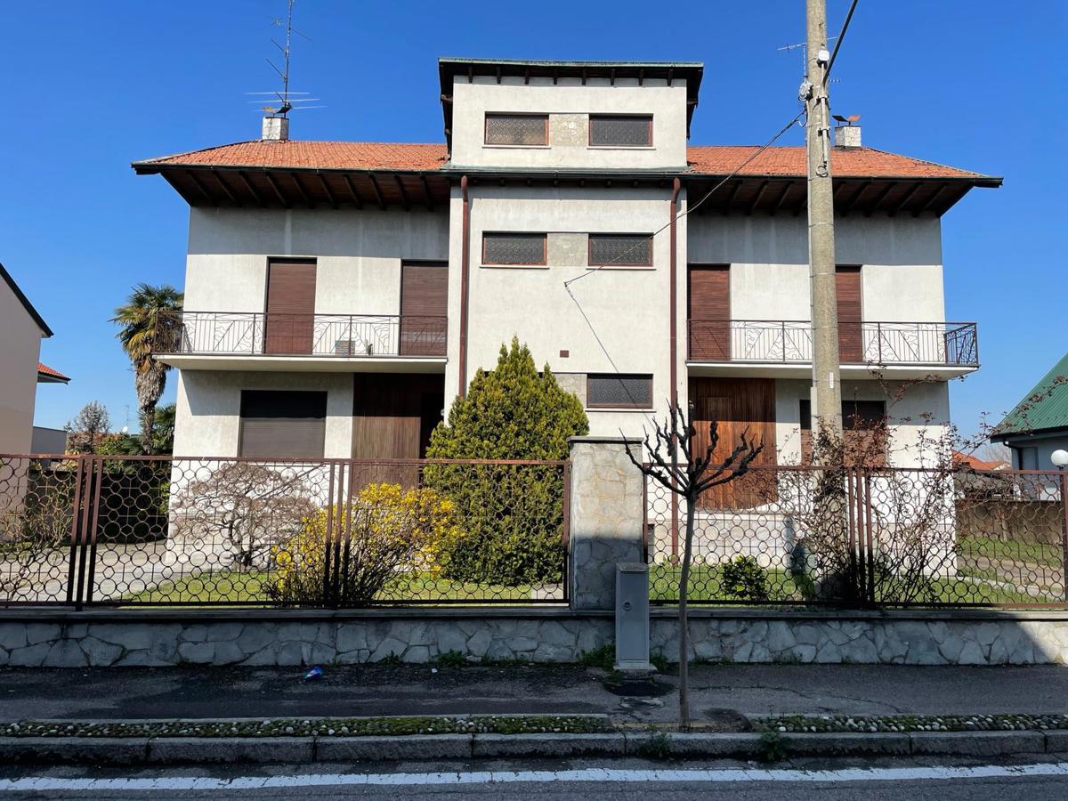 Foto 12 di 12 - Villa a schiera in vendita a Marcallo Con Casone