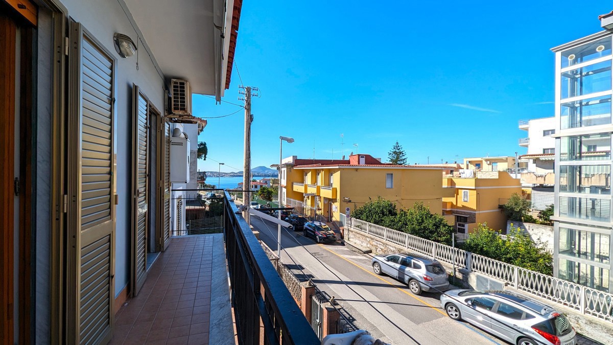 Foto 18 di 35 - Casa indipendente in vendita a Monte di Procida