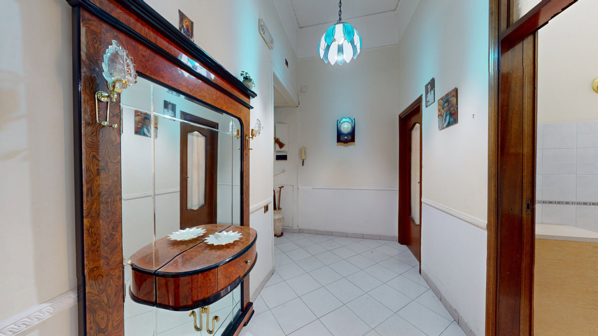 Foto 15 di 25 - Appartamento in vendita a Napoli