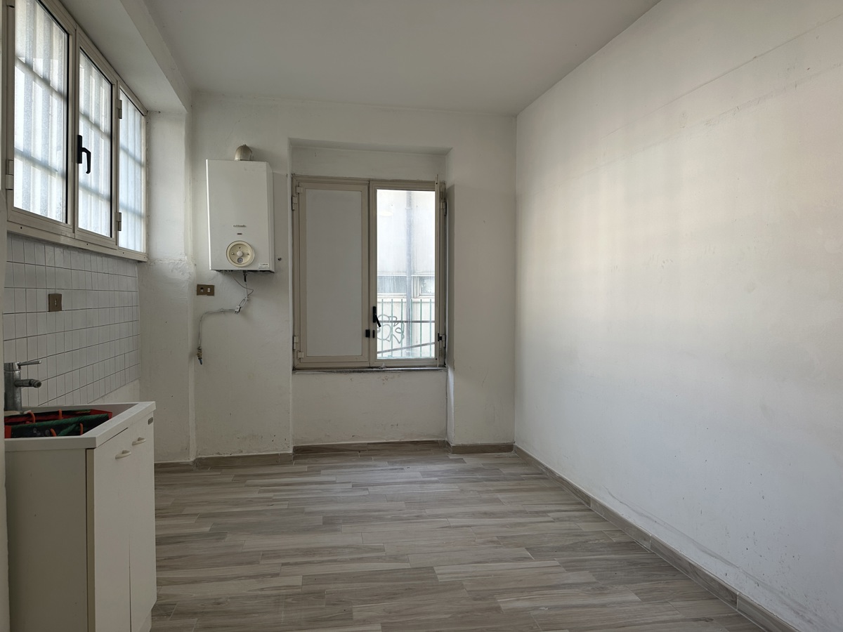 Foto 2 di 7 - Appartamento in affitto a Avellino
