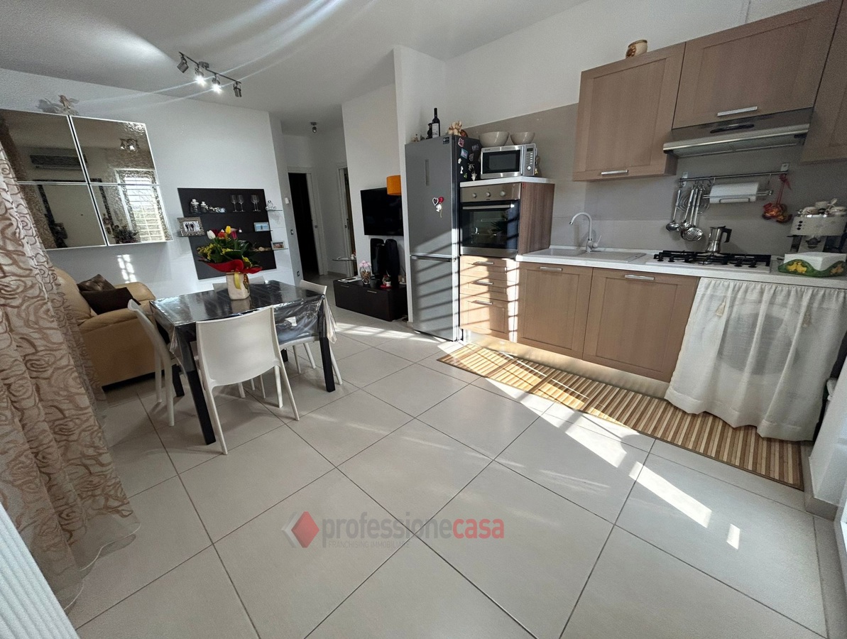 Foto 3 di 16 - Appartamento in vendita a Bari