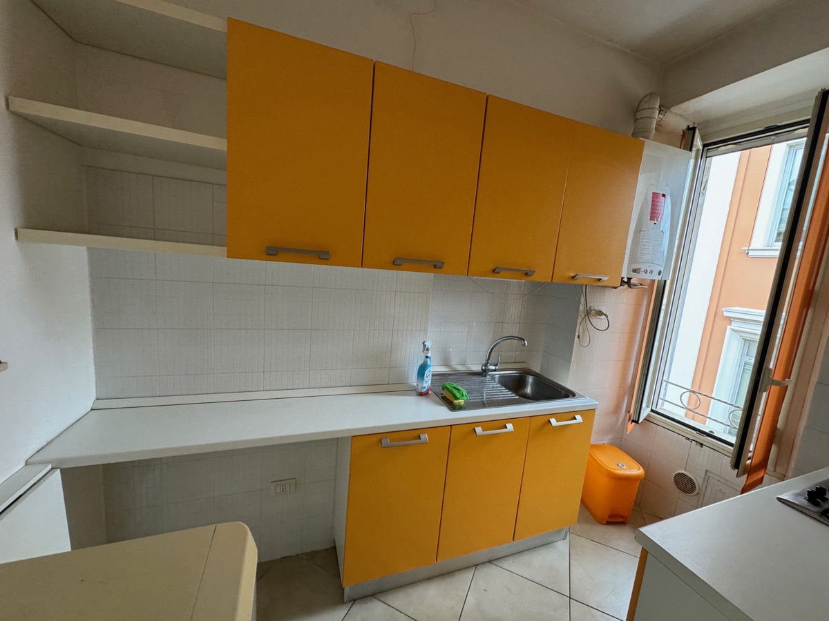 Foto 13 di 32 - Appartamento in affitto a Terni