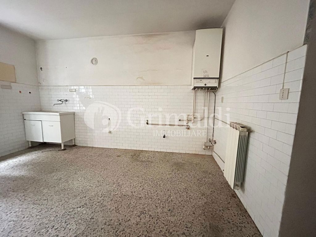 Foto 12 di 15 - Appartamento in vendita a Jesi