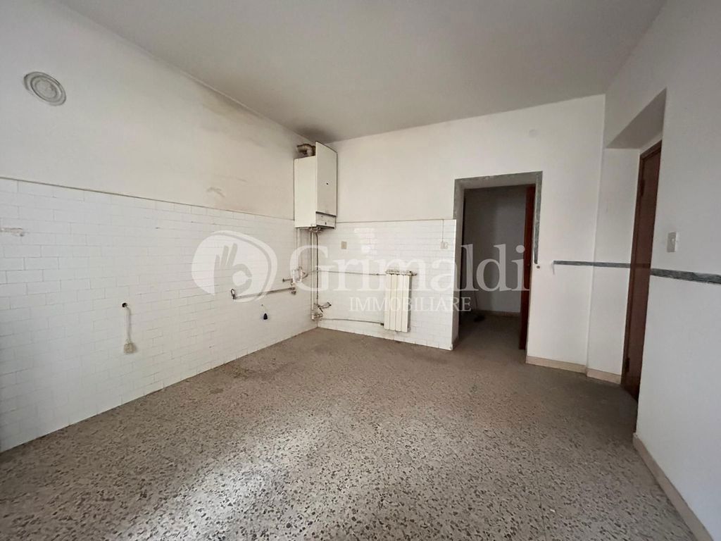 Foto 10 di 15 - Appartamento in vendita a Jesi