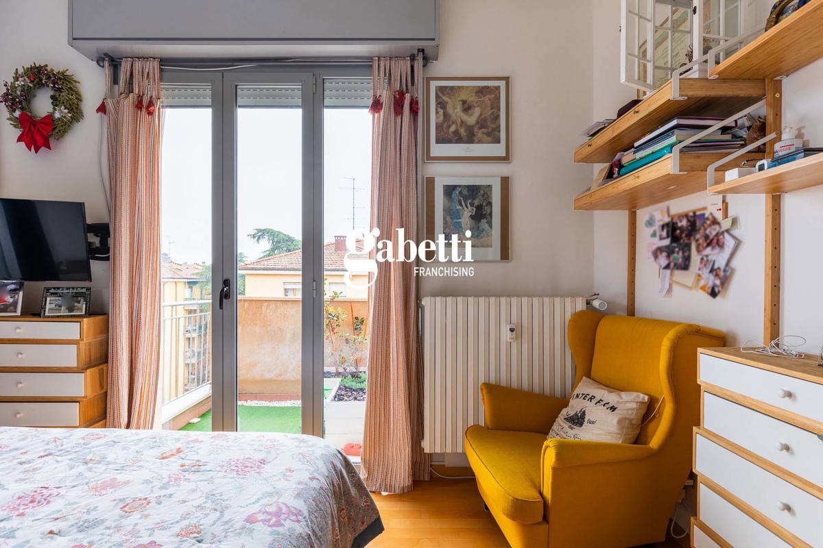 Foto 18 di 28 - Appartamento in vendita a Bologna
