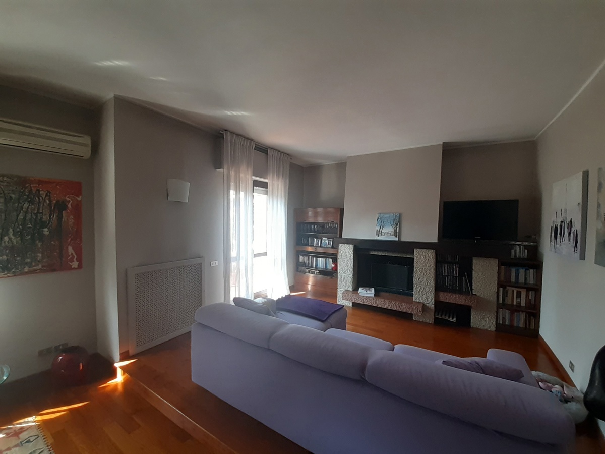 Foto 21 di 28 - Appartamento in vendita a Canegrate