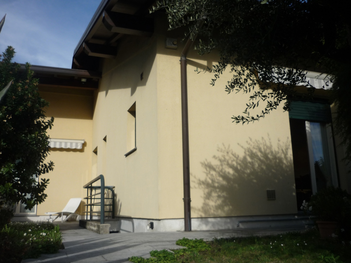 Villa a schiera in vendita a Valmadrera