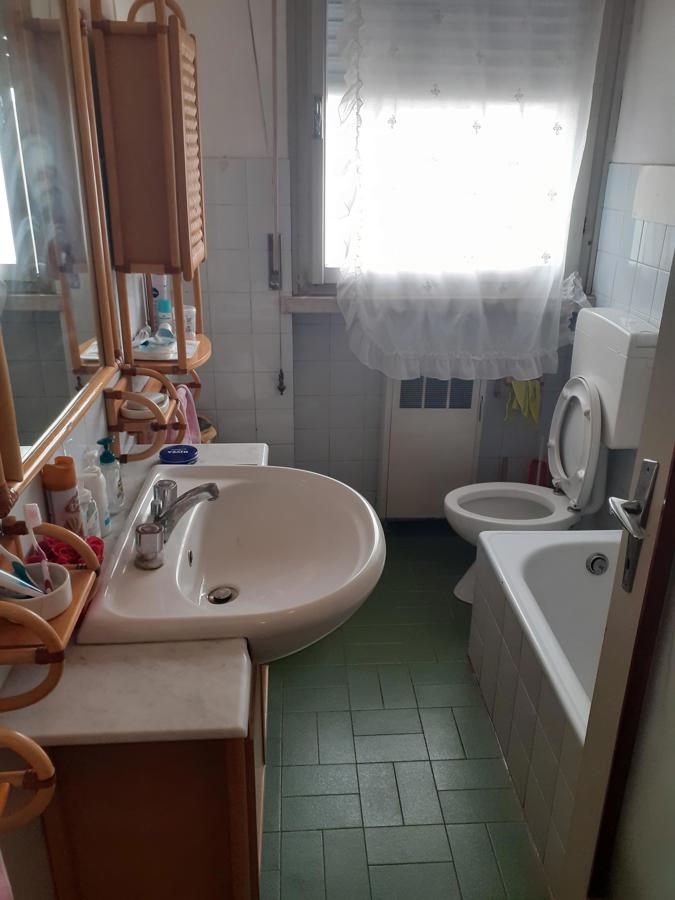 Foto 11 di 12 - Appartamento in vendita a Verona