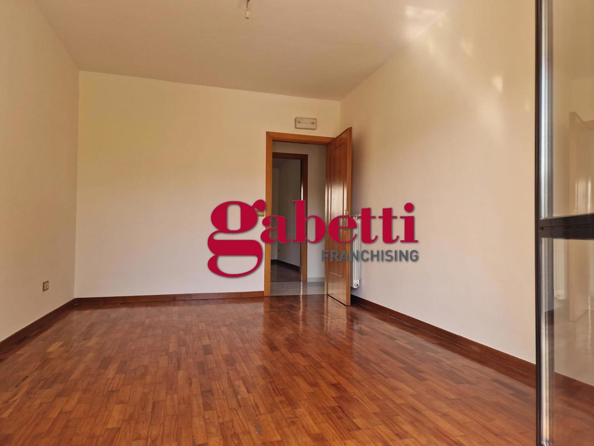 Foto 17 di 29 - Appartamento in vendita a Caserta
