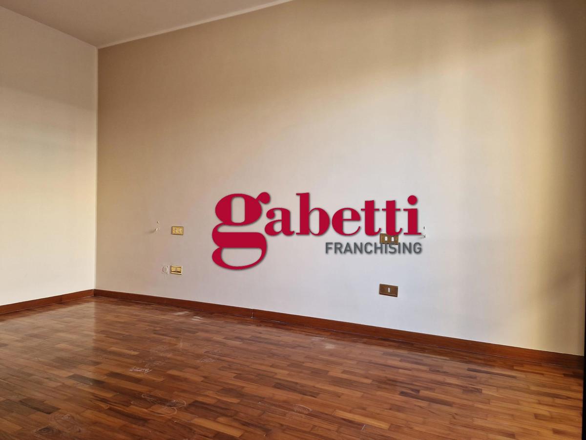 Foto 15 di 29 - Appartamento in vendita a Caserta