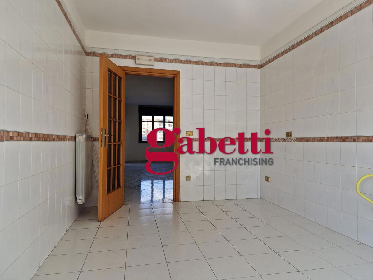 Foto 10 di 29 - Appartamento in vendita a Caserta