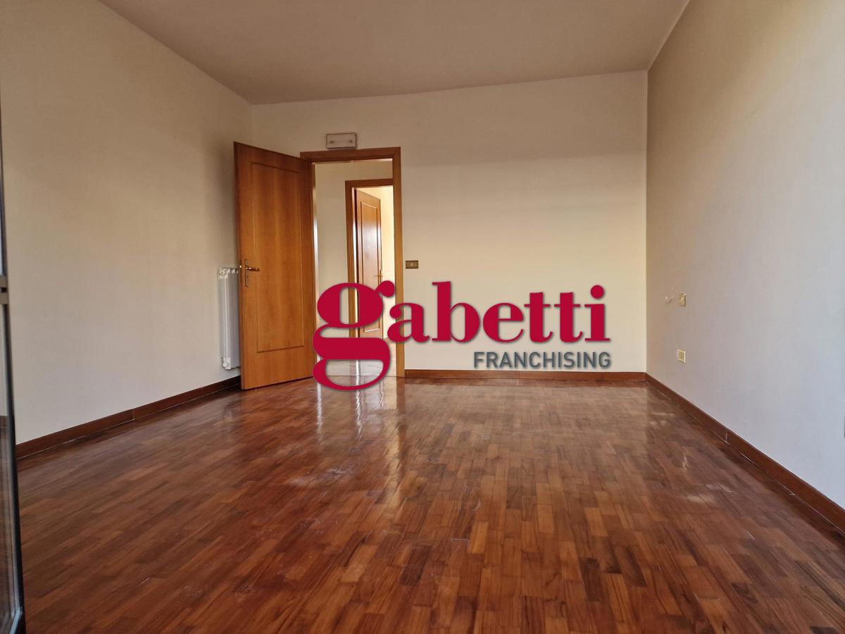 Foto 16 di 29 - Appartamento in vendita a Caserta