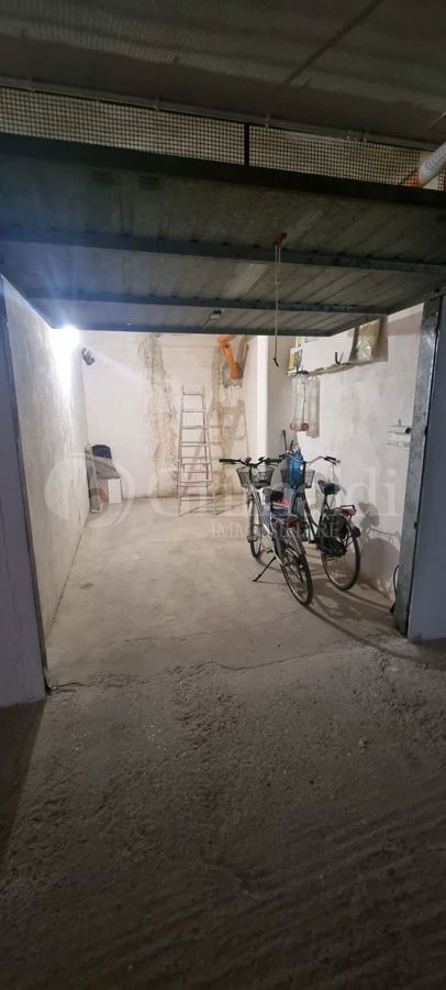 Foto 3 di 4 - Garage in vendita a Gallipoli