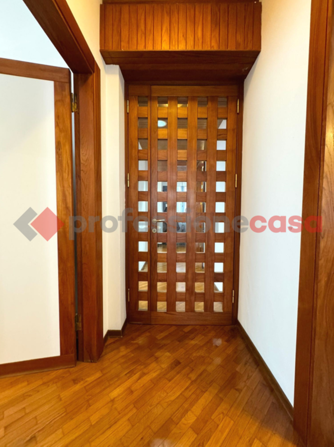 Foto 17 di 26 - Appartamento in vendita a Livorno