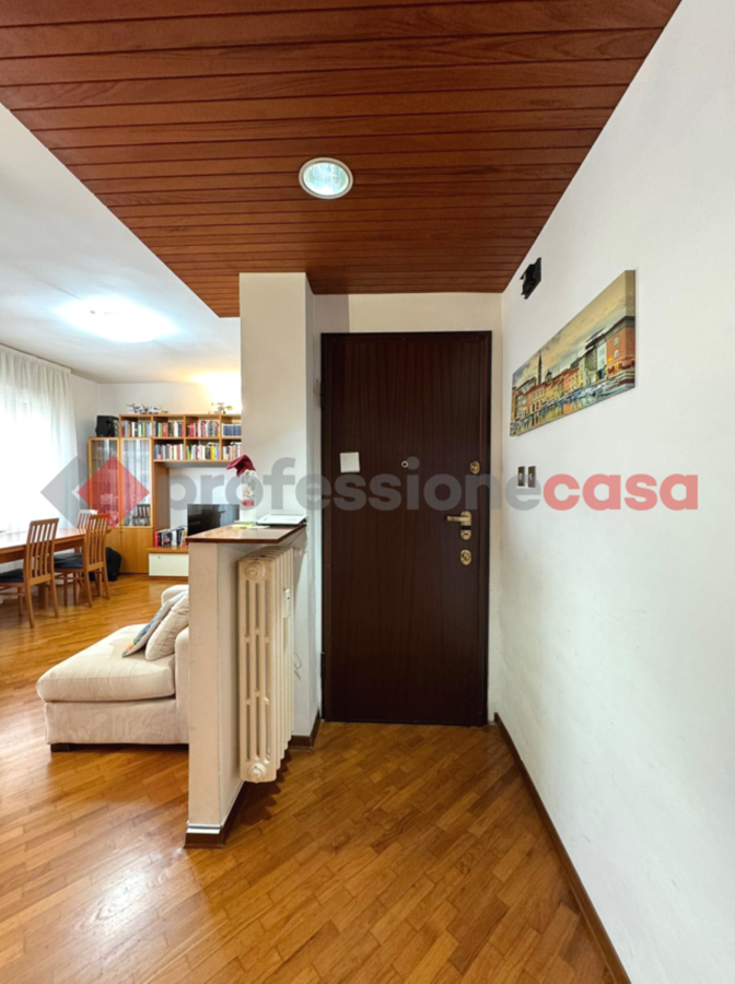 Foto 9 di 26 - Appartamento in vendita a Livorno