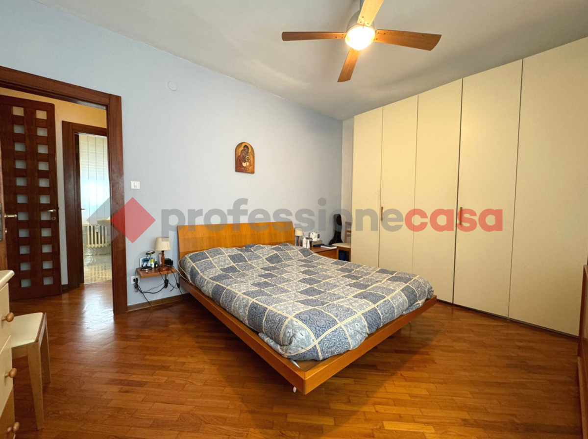 Foto 18 di 26 - Appartamento in vendita a Livorno