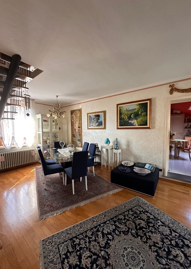 Foto 3 di 16 - Appartamento in vendita a Montecatini Terme