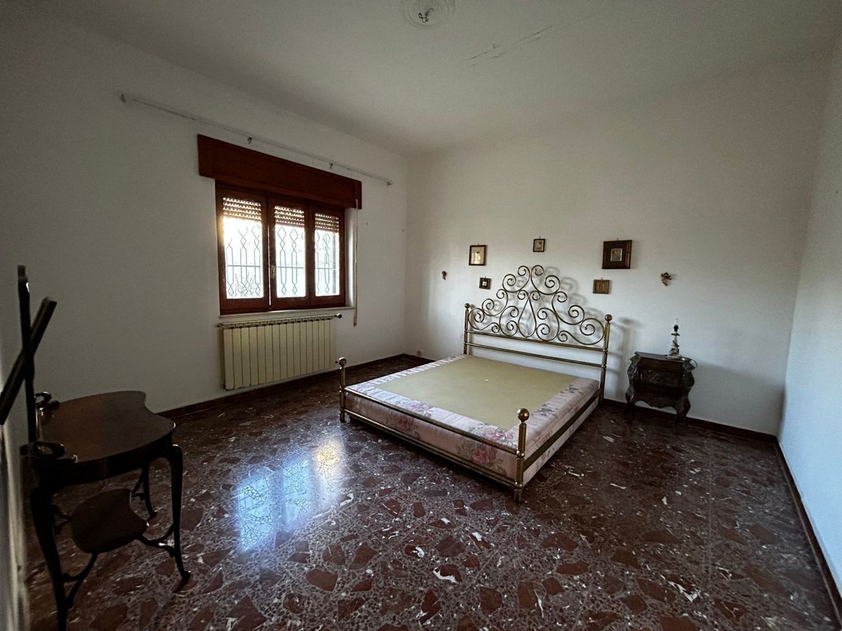 Foto 24 di 31 - Villa in vendita a Pulsano